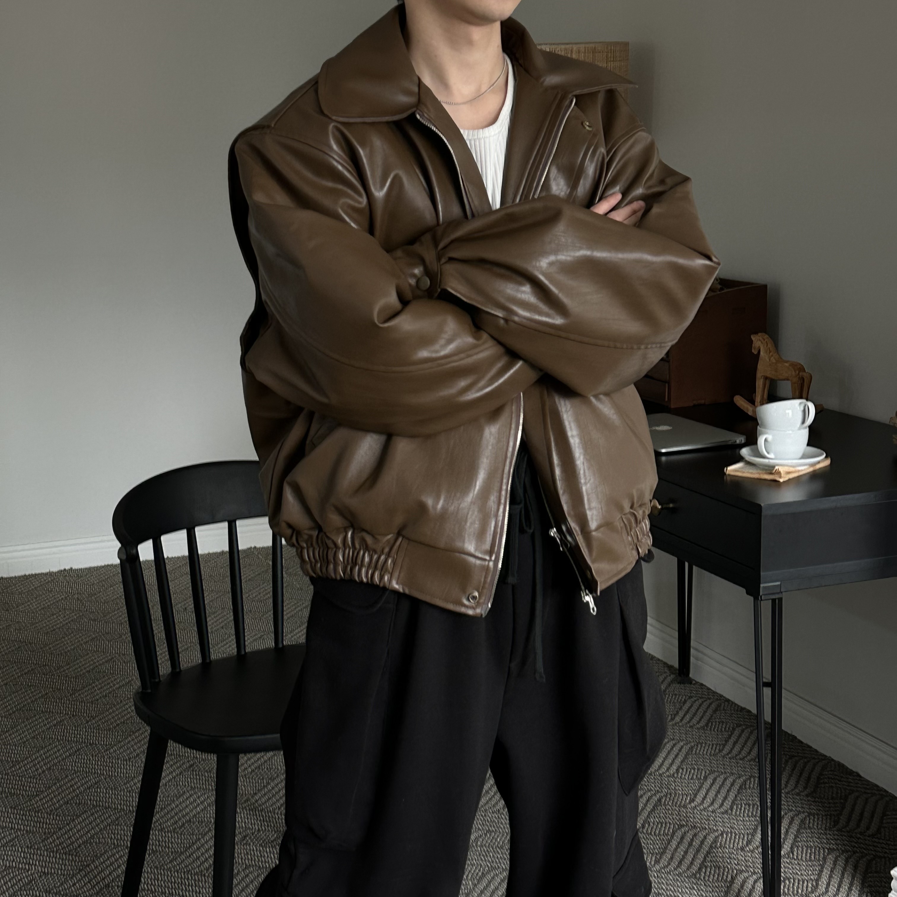 [Unisex] Bulky leather blouson jacket(2color)