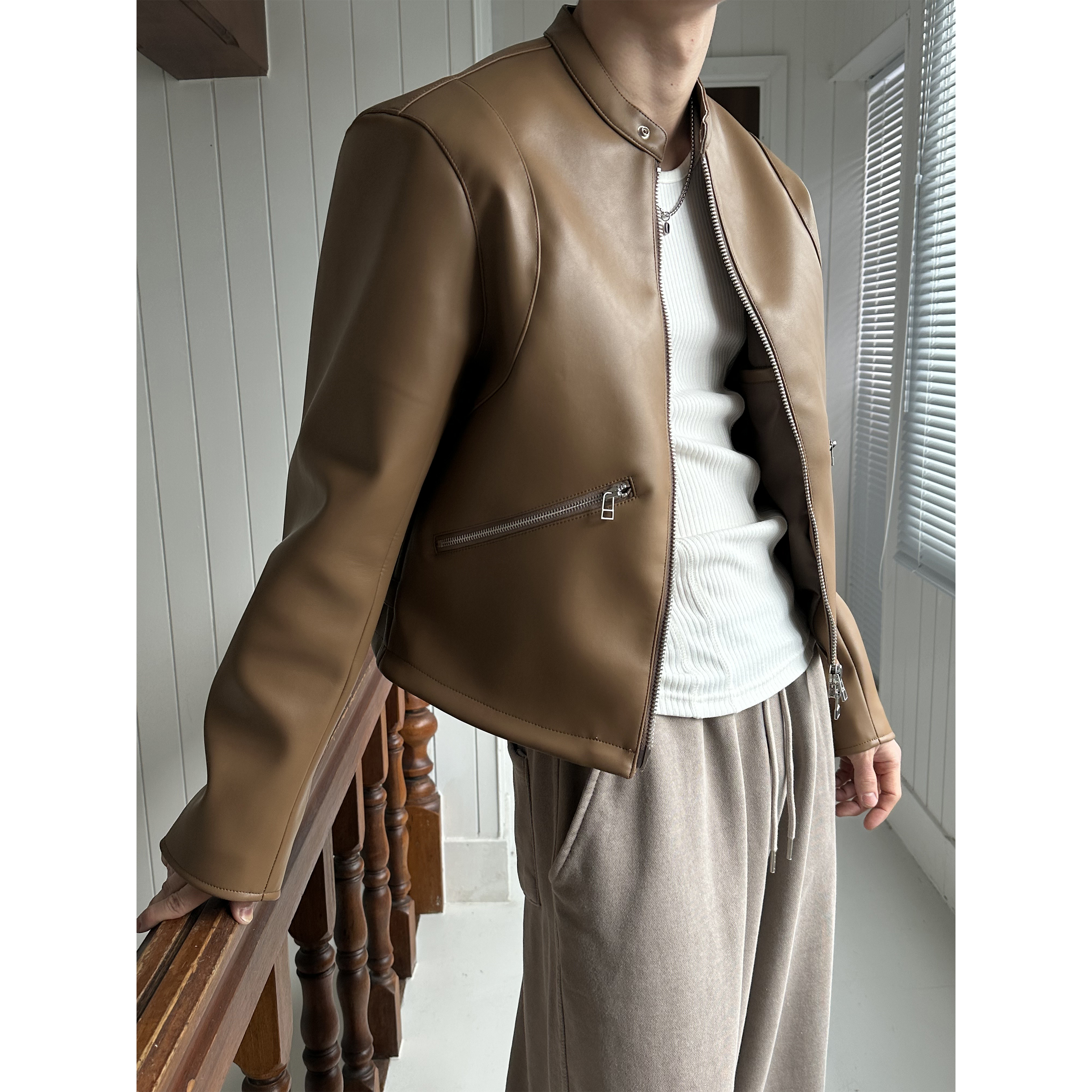 [PREORDER SALE][PREMIUM] Clean round neck leather jacket(2color)