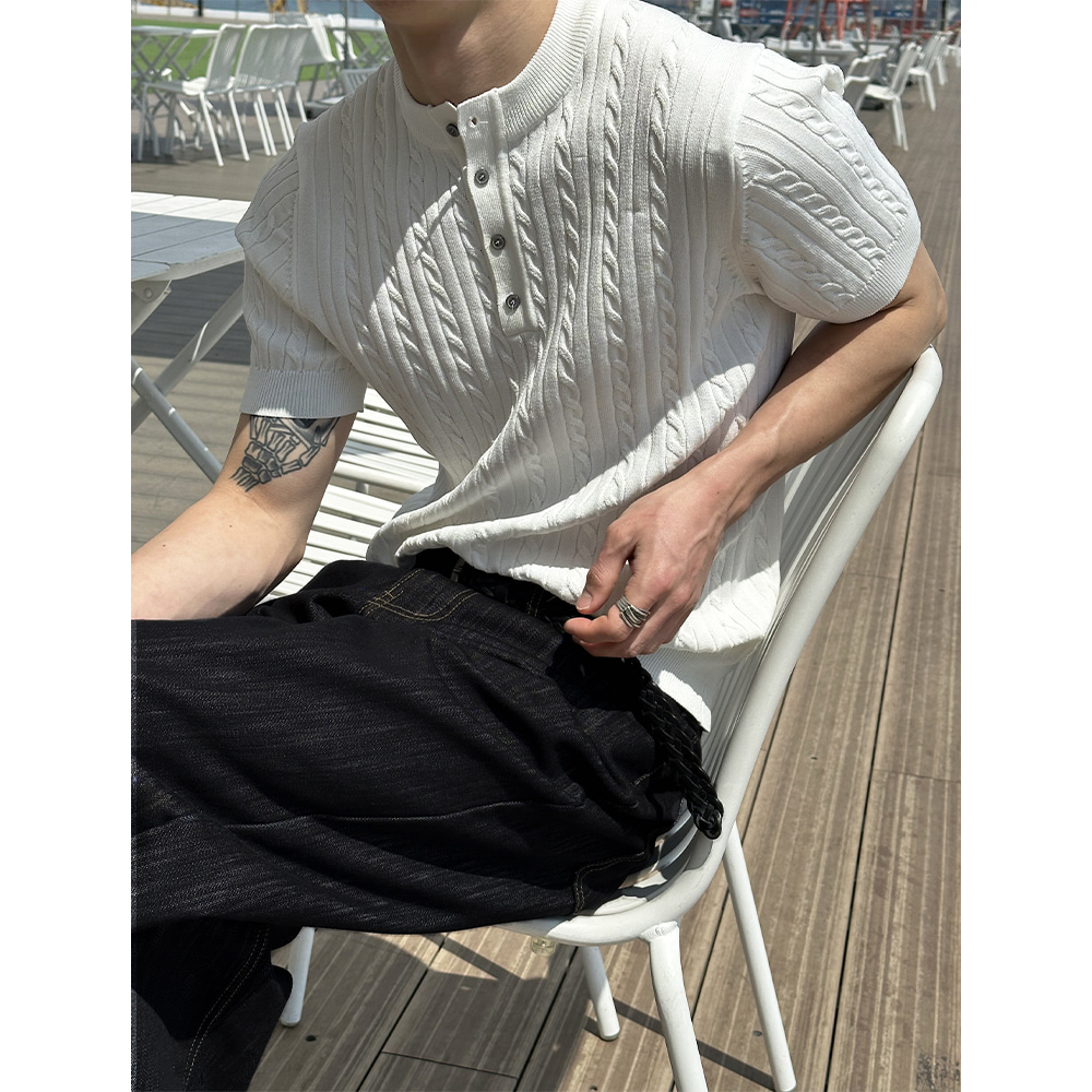 [MUSCLE FIT] Cool muscle henry neck half knit(4color)